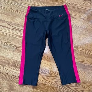 Nike Black Pink 17” Crop Leggings